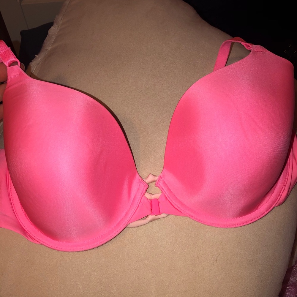 Demi Victoria secret bra